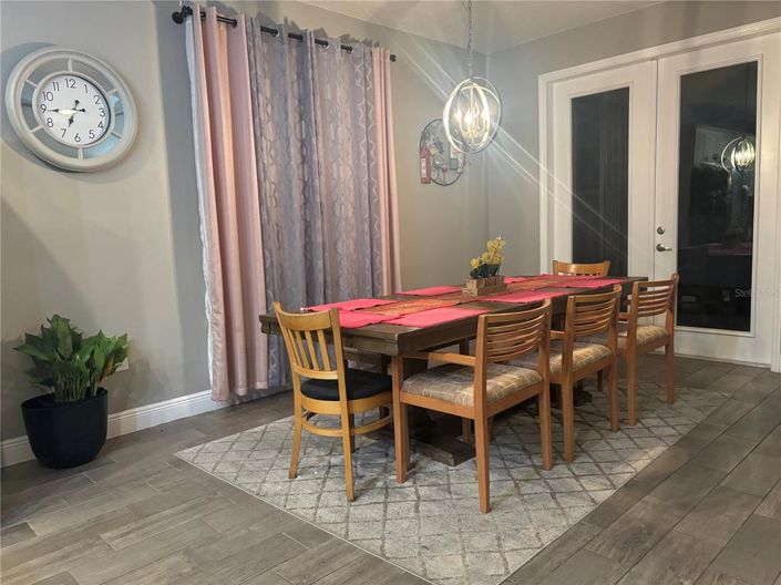 Image No.10-4 Bed Property for sale