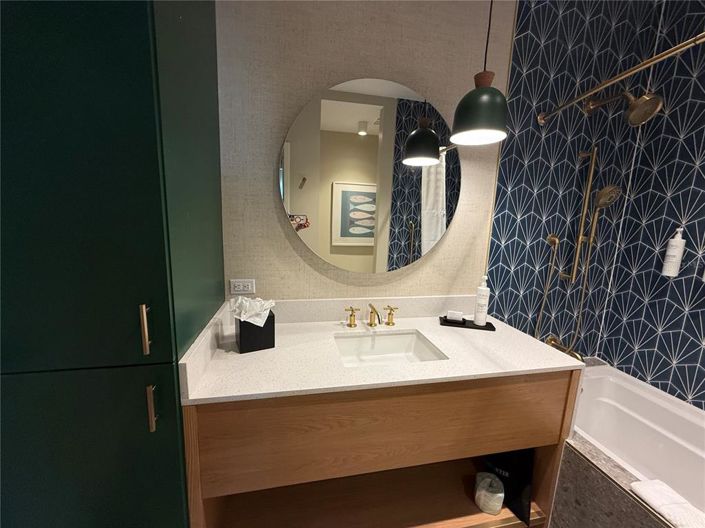 Image No.23-2 Bed Property for sale