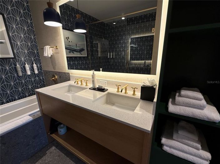 Image No.24-2 Bed Property for sale