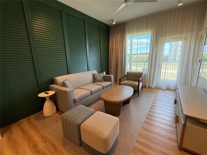 Image No.7-2 Bed Property for sale