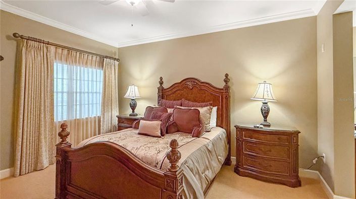 Image No.27-3 Bed Property for sale