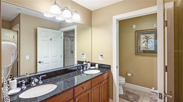 Image No.28-3 Bed Property for sale