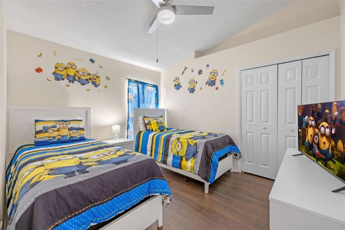 Image No.27-5 Bed Property for sale