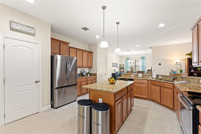 Image No.14-Propriété de 4 chambres à vendre à Davenport