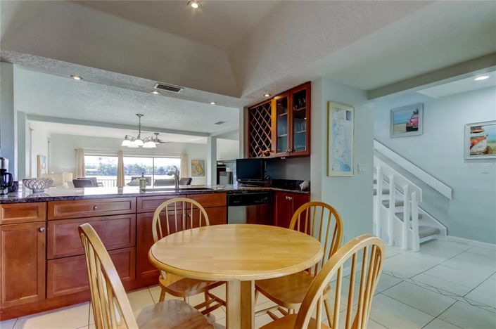 Image No.11-2 Bed Townhouse for sale