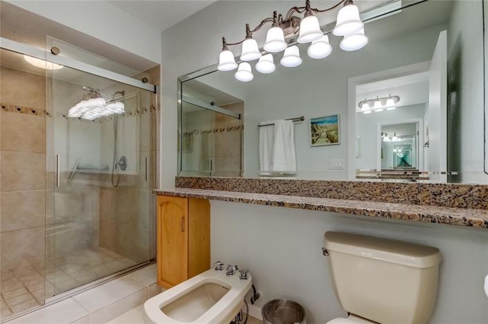 Image No.28-2 Bed Townhouse for sale