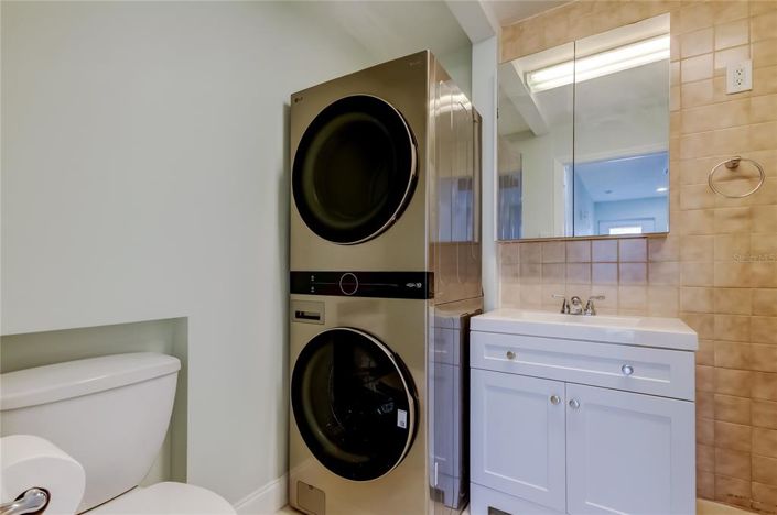 Image No.39-2 Bed Townhouse for sale