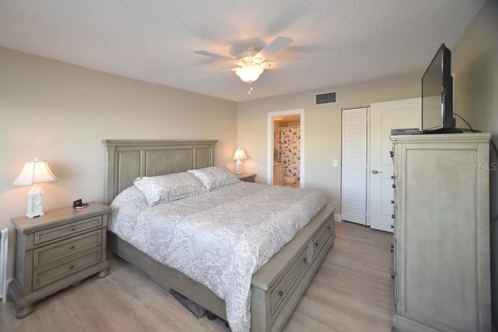 Image No.8-Propriété de 2 chambres à vendre à Floride