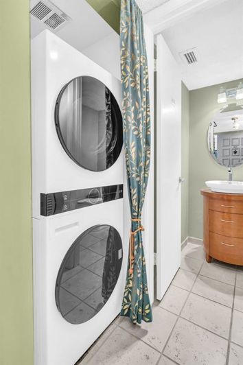 Image No.21-1 Bed Property for sale