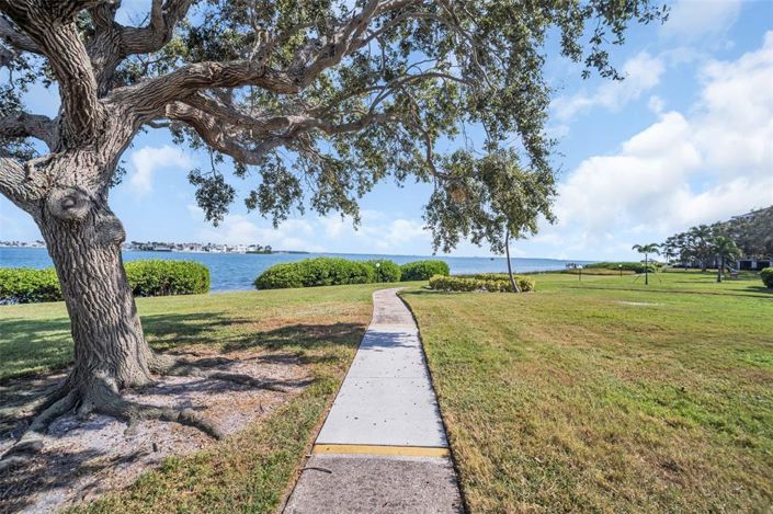 Image No.33-1 Bed Property for sale