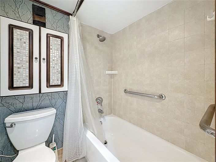 Image No.58-3 Bed Property for sale