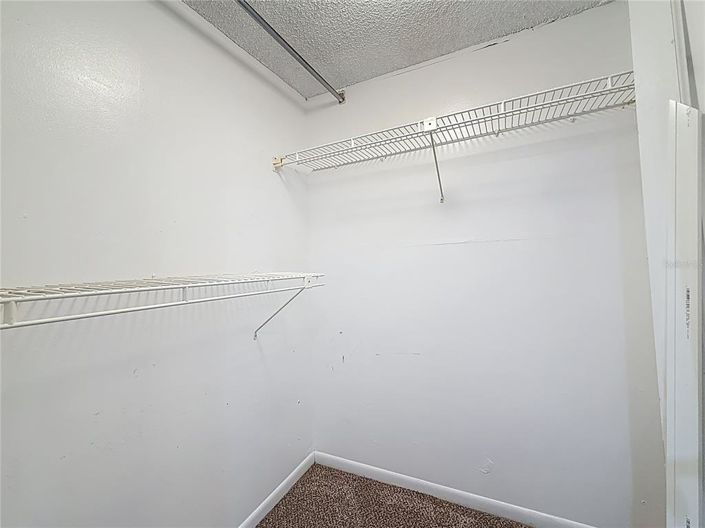 Image No.60-3 Bed Property for sale