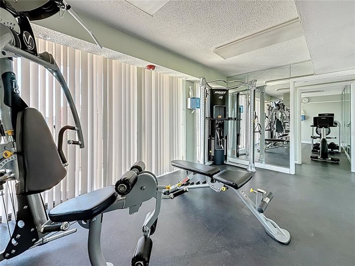 Image No.65-3 Bed Property for sale