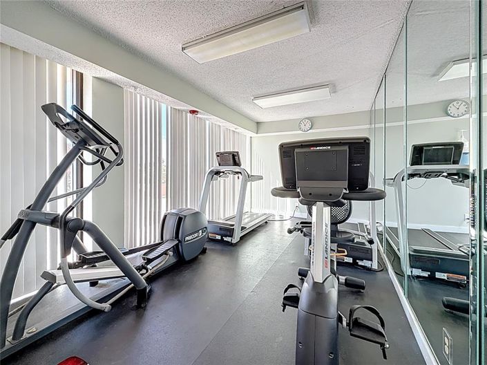 Image No.67-3 Bed Property for sale