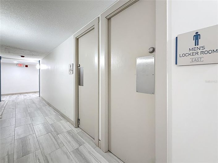 Image No.70-3 Bed Property for sale