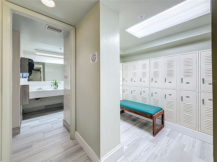 Image No.74-3 Bed Property for sale