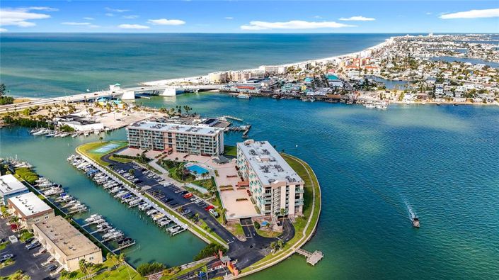 Image No.79-3 Bed Property for sale