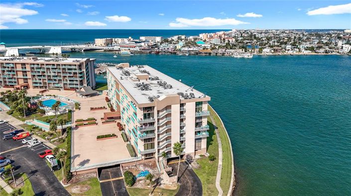 Image No.84-3 Bed Property for sale