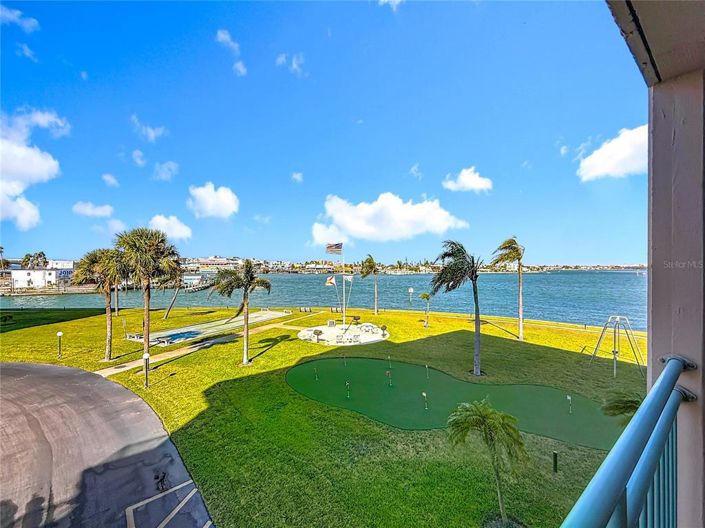 Image No.87-3 Bed Property for sale