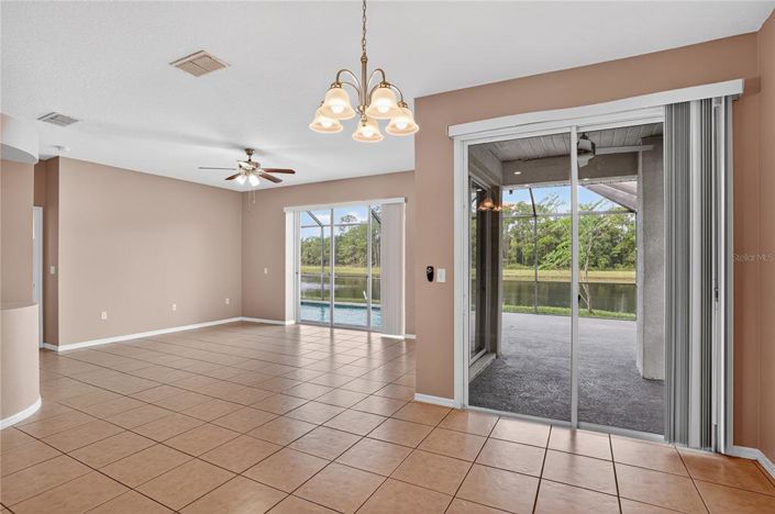 Image No.7-Propriété de 4 chambres à vendre à Kissimmee