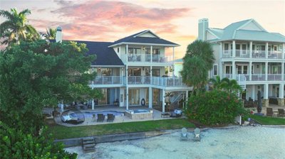 5 Bed Property for sale