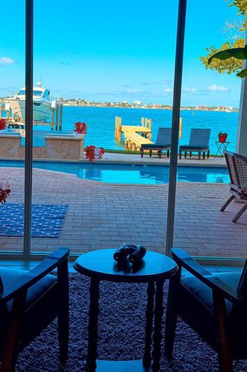 Image No.48-5 Bed Property for sale