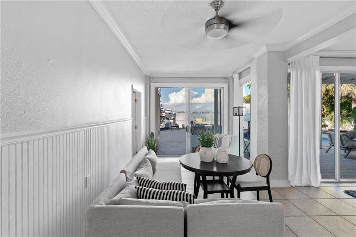 Image No.49-5 Bed Property for sale