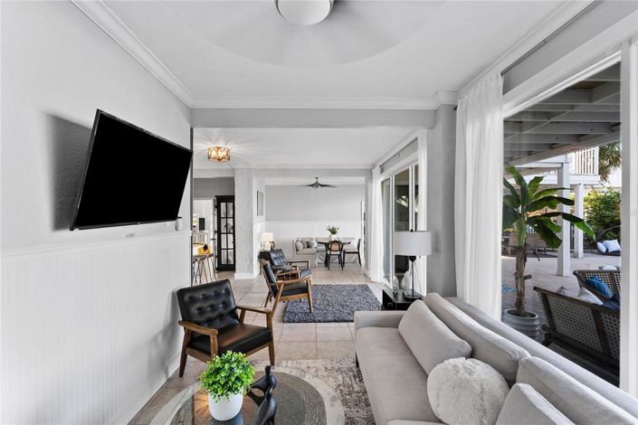 Image No.52-5 Bed Property for sale