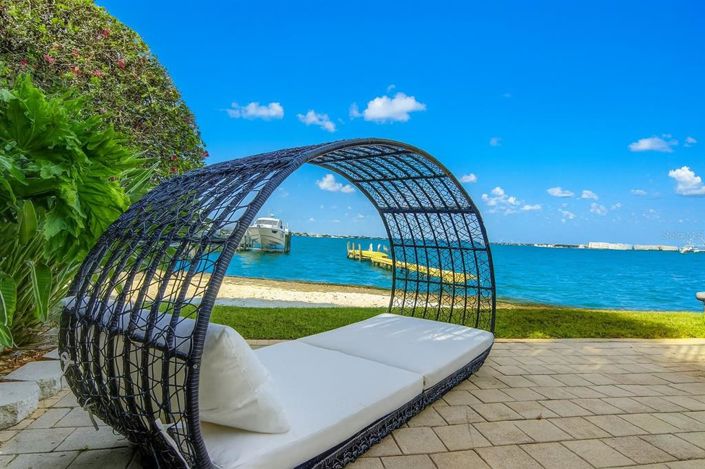 Image No.64-5 Bed Property for sale