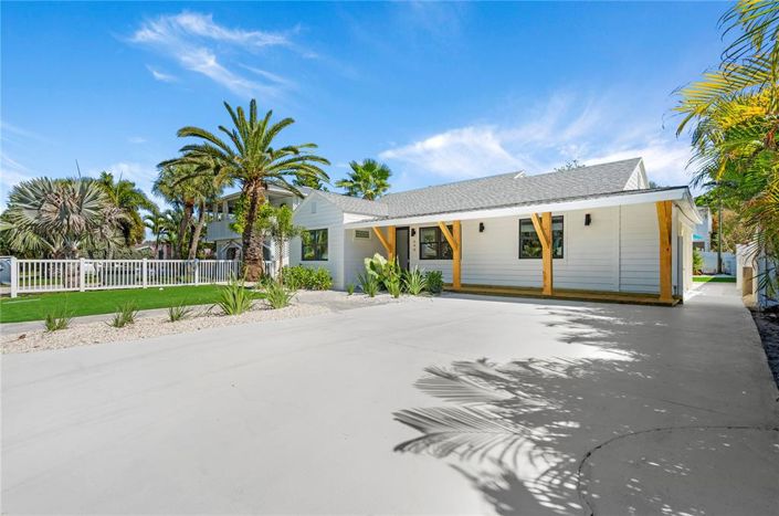 Image No.4-3 Bed Property for sale