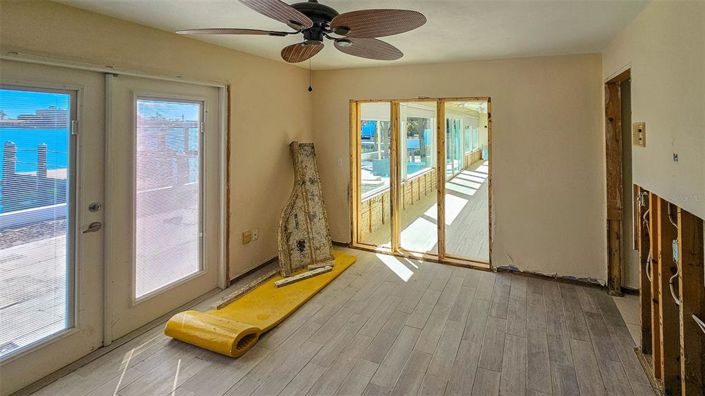 Image No.19-3 Bed Property for sale