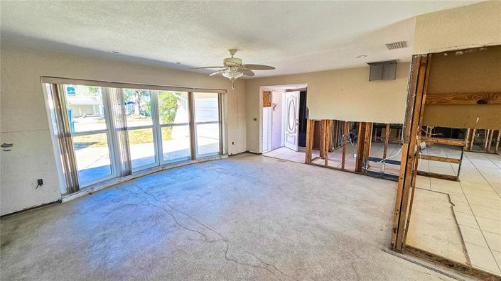 Image No.29-3 Bed Property for sale