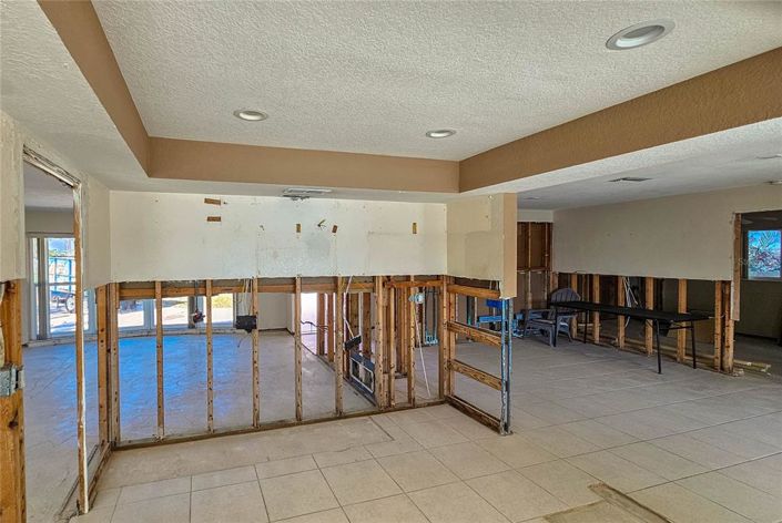 Image No.32-3 Bed Property for sale