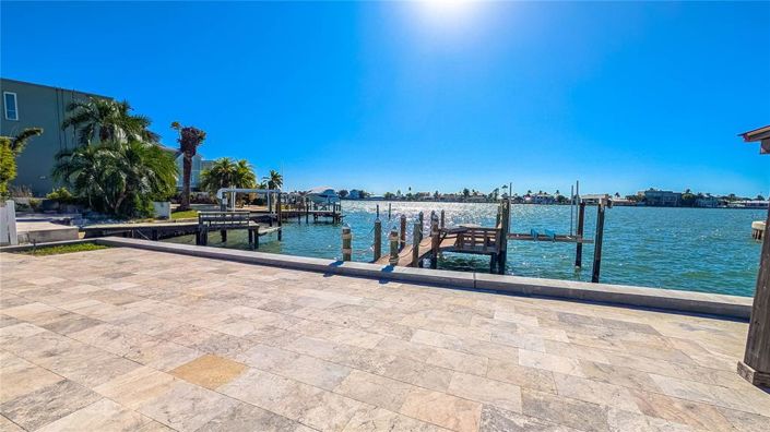 Image No.34-3 Bed Property for sale