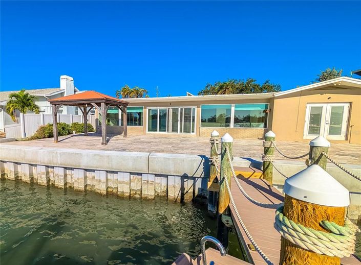 Image No.43-3 Bed Property for sale