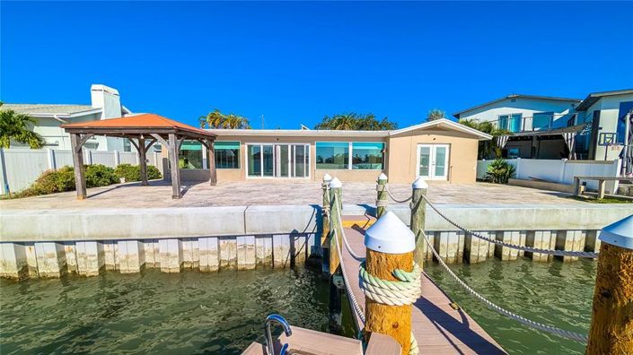 Image No.44-3 Bed Property for sale