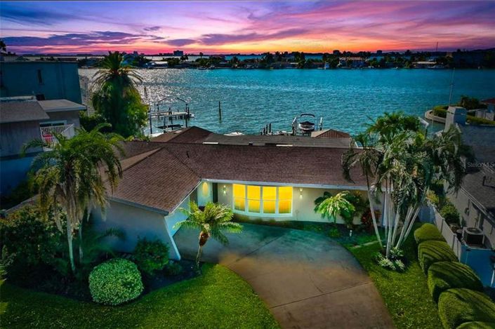 Image No.63-3 Bed Property for sale