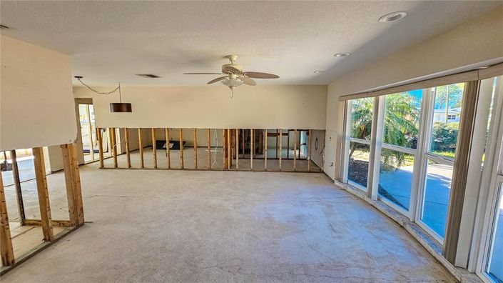 Image No.8-3 Bed Property for sale