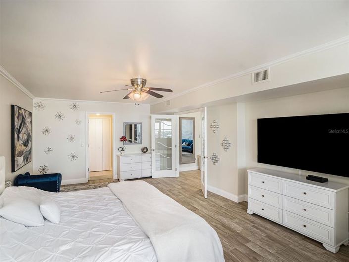 Image No.24-2 Bed Property for sale