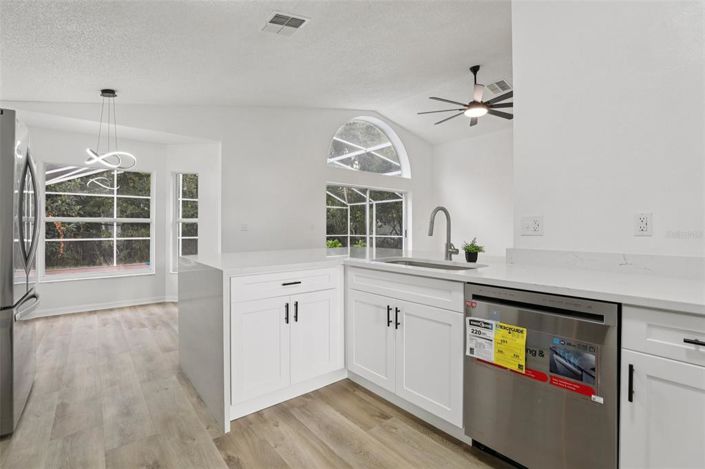 Image No.7-Propriété de 4 chambres à vendre à Kissimmee