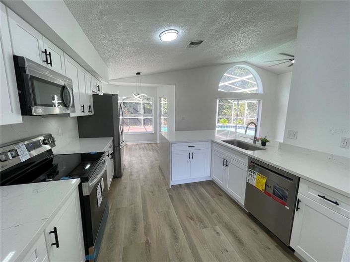 Image No.8-Propriété de 4 chambres à vendre à Kissimmee