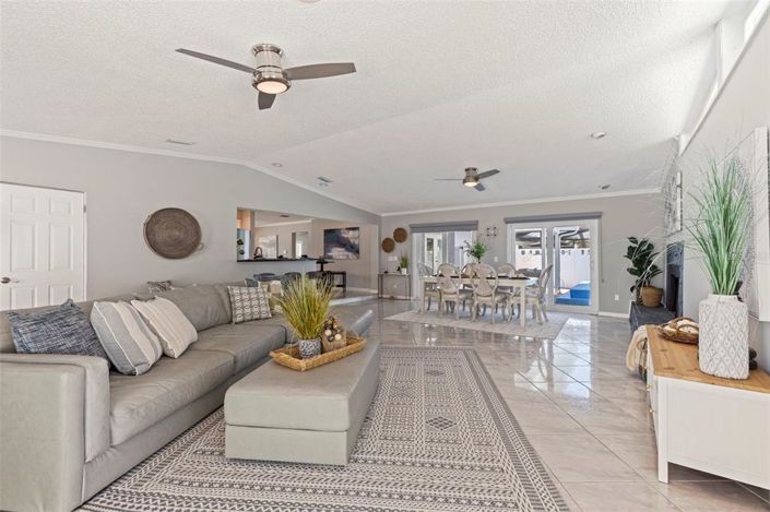 Image No.16-3 Bed Property for sale