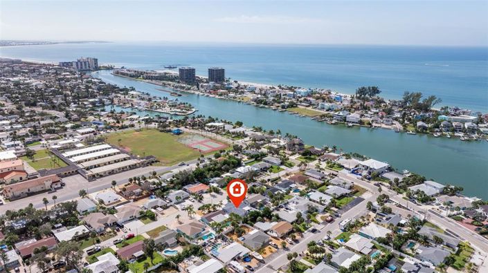 Image No.36-3 Bed Property for sale