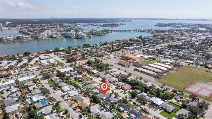 Image No.38-3 Bed Property for sale