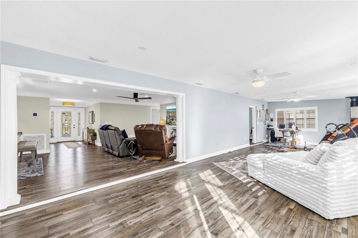 Image No.14-Propriété de 4 chambres à vendre à Floride