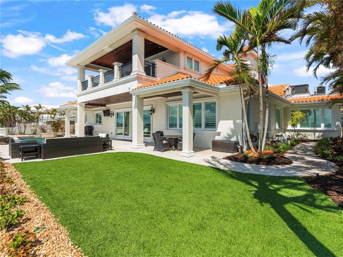 Image No.45-4 Bed Property for sale