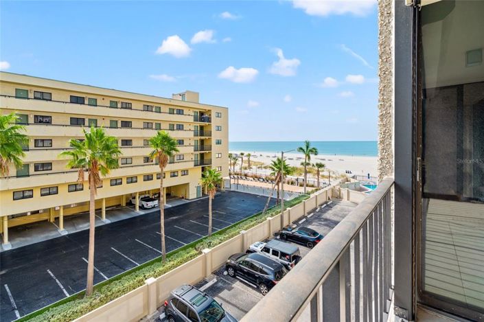 Image No.13-2 Bed Property for sale