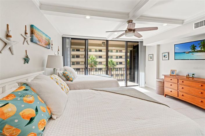 Image No.15-2 Bed Property for sale