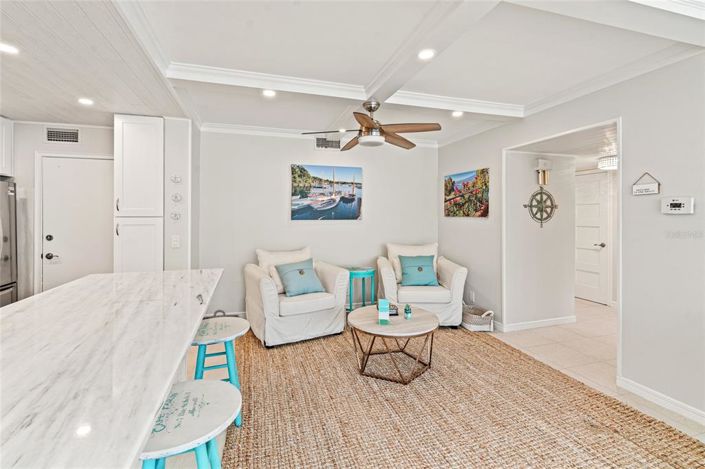 Image No.21-2 Bed Property for sale