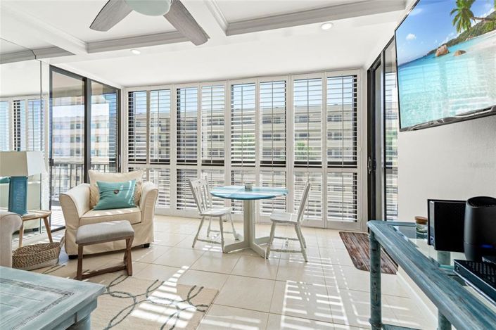 Image No.25-2 Bed Property for sale